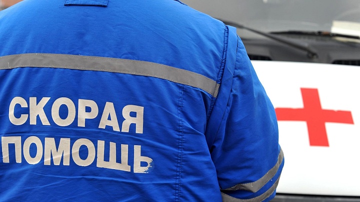 Две легковые машины столкнулись в Ленинградской области