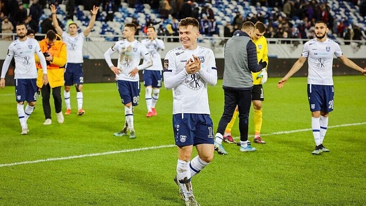 Полузащитник Пряхин перешел из "Балтики" в "Ахмат"