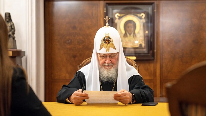 Целью боевиков мог быть архиепископ Махачкалы, считает патриарх Кирилл